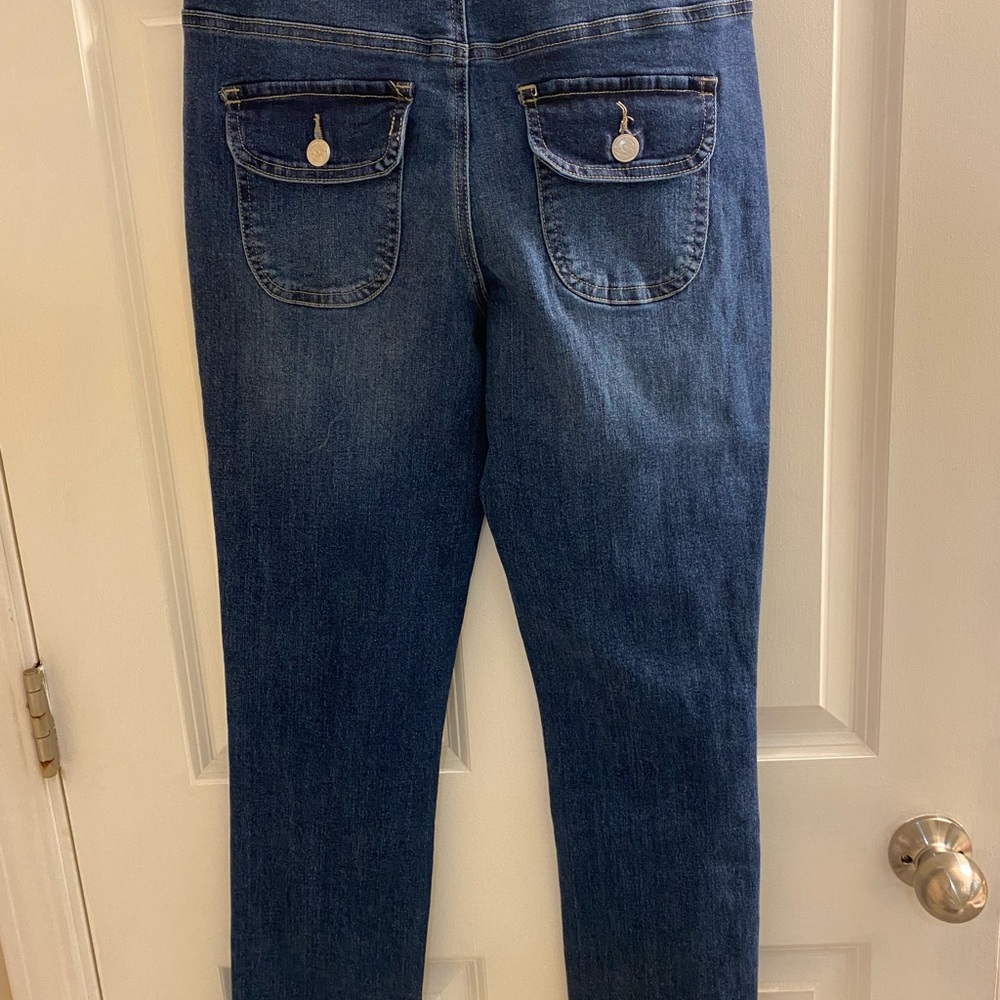 Copperflash Mid Rise Straight Leg sz 6. Fits like a 7 or 8